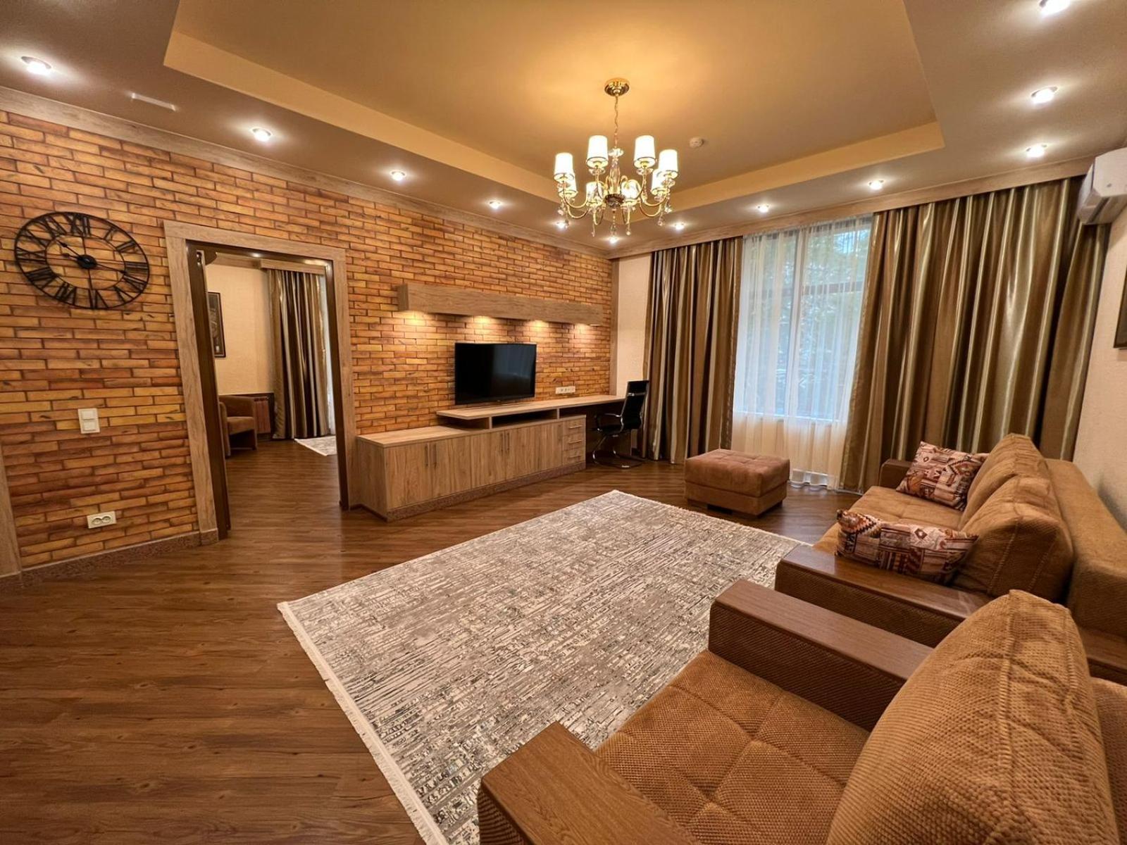City Stay Апарт-Отель Алматы Exteriér fotografie